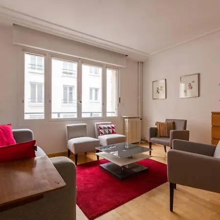 Apartment Veeve Contemporary By The Arc De Triomphe Paris